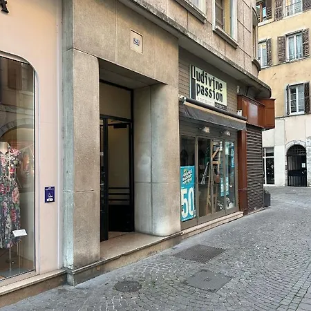 Ecrin De Calme Avec Terrasse Apartment Chambery Exterior photo