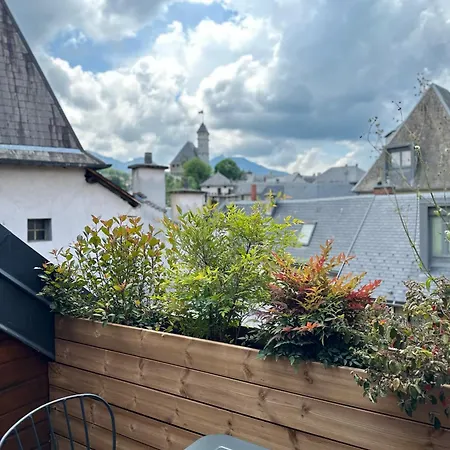 Ecrin De Calme Avec Terrasse Apartment Chambery Exterior photo